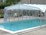 Abris tunnel pour piscine